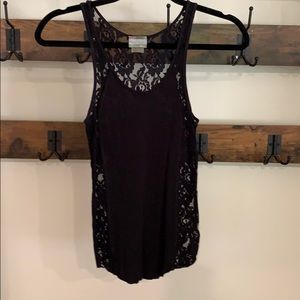Few People lace tank top!
